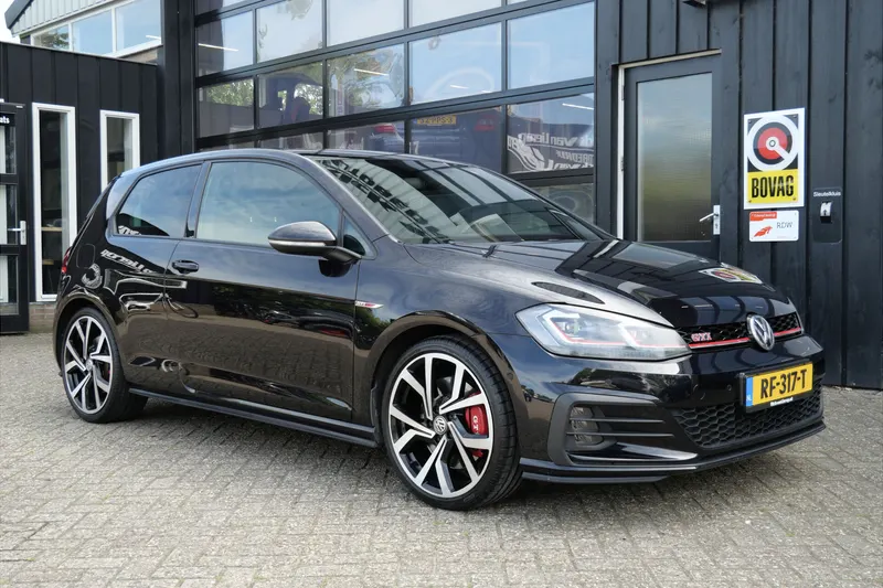 Volkswagen Golf (2017)
