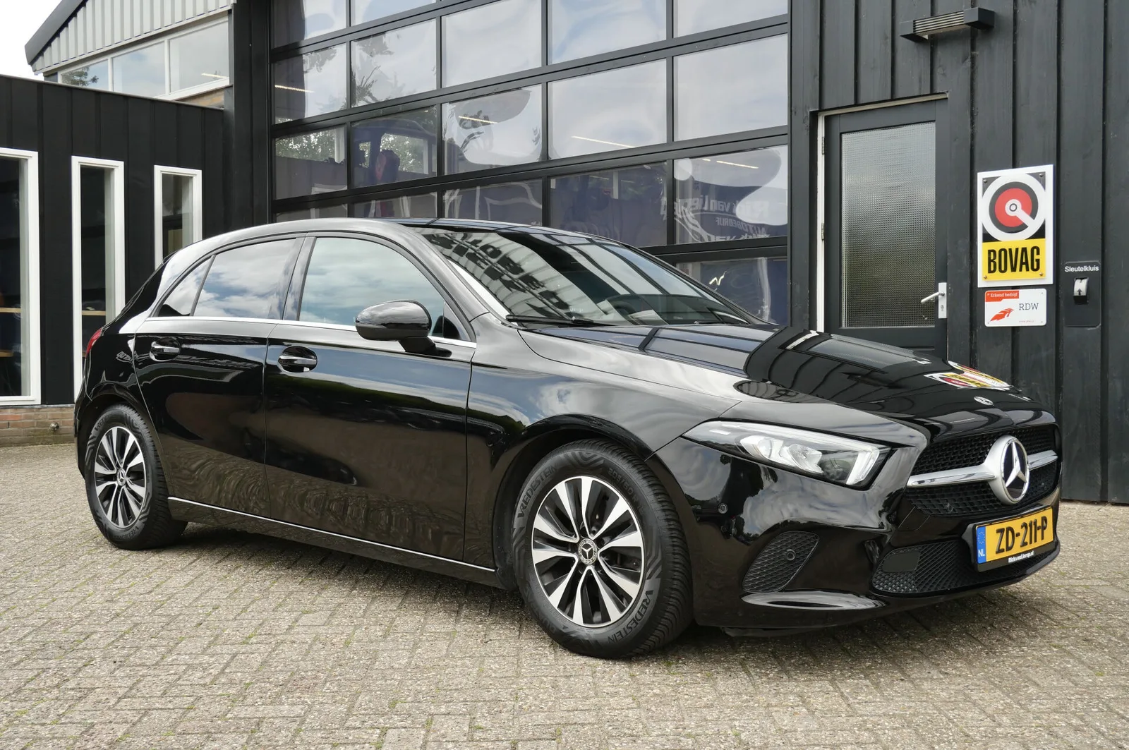 Mercedes-Benz A-Klasse (2019) — foto 1