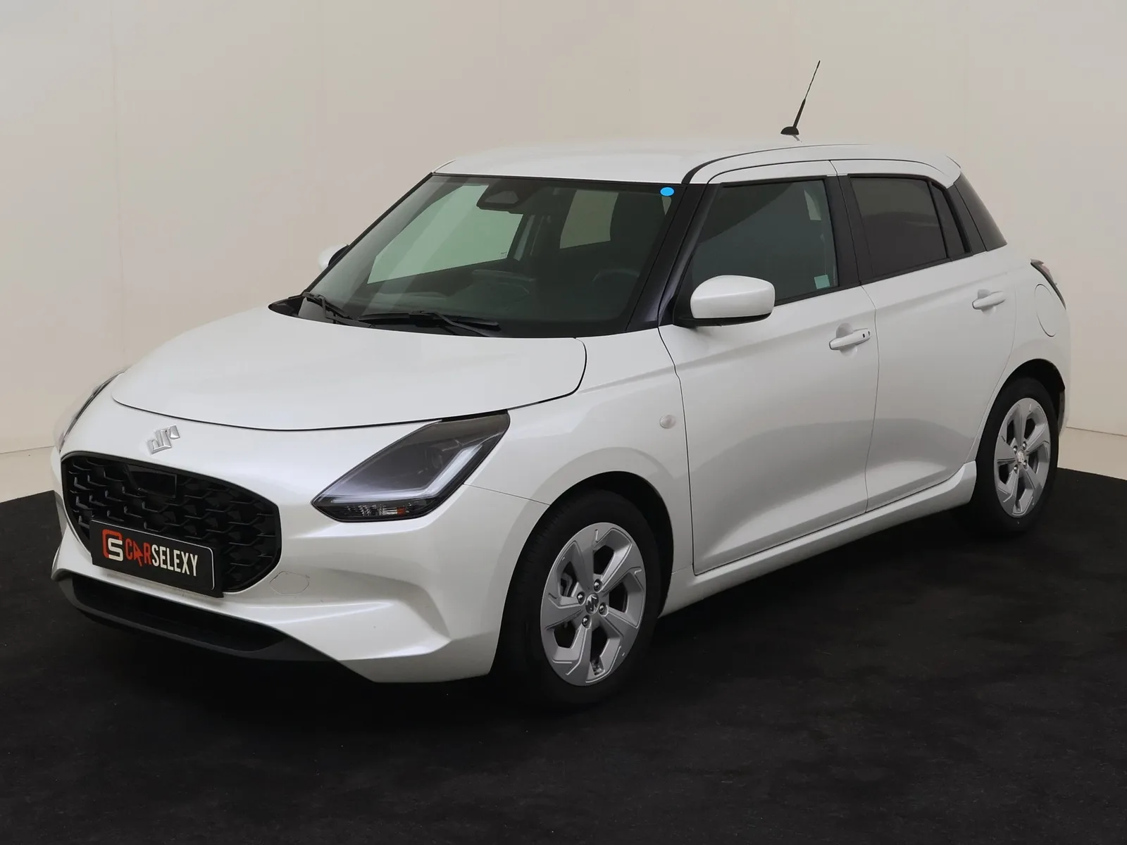 Suzuki Swift (2025) — foto 1