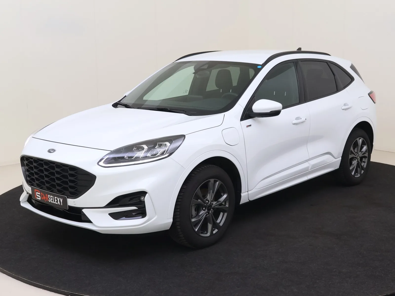 Ford Kuga (2024) — foto 1