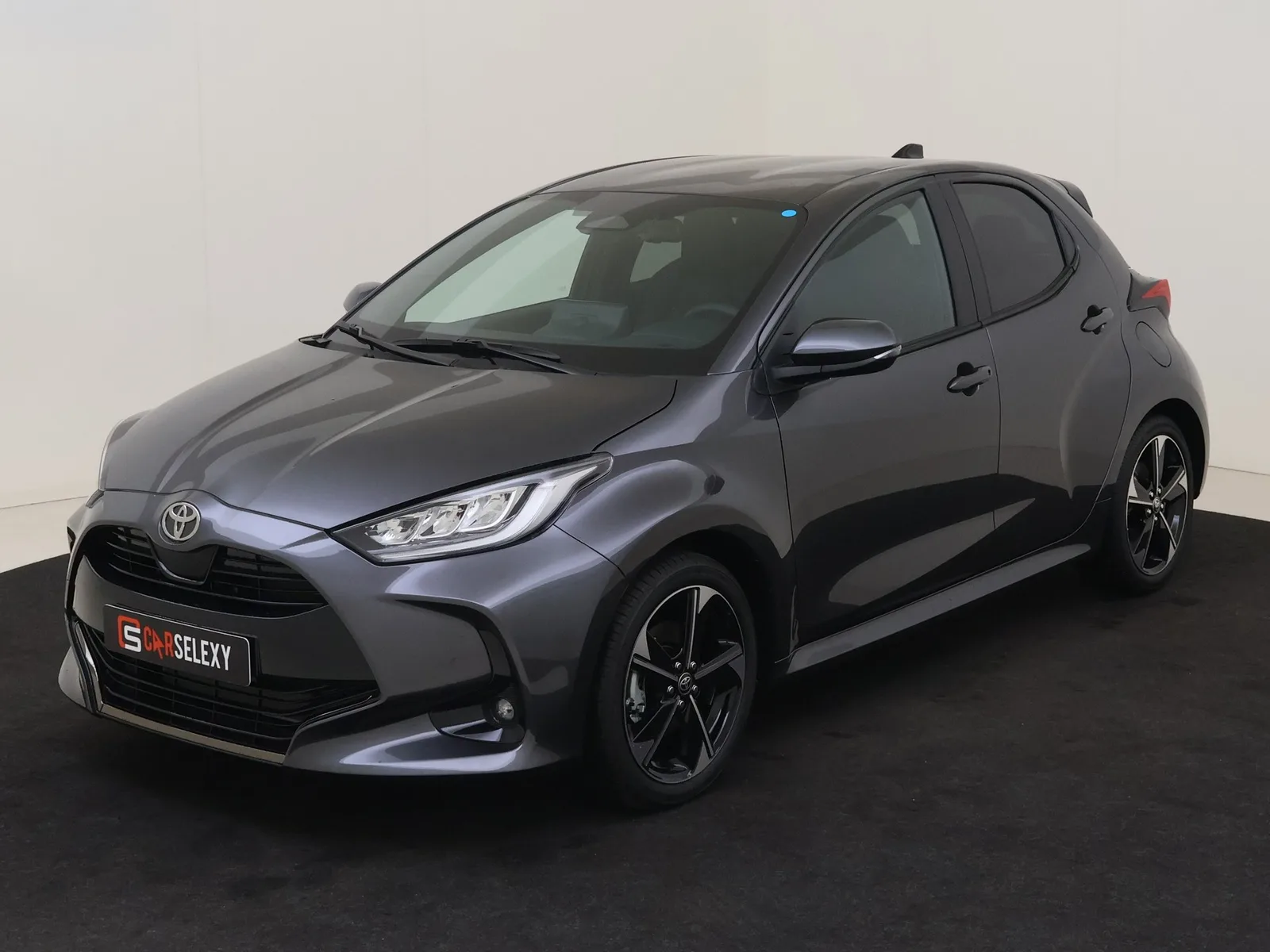 Toyota Yaris (2025) — foto 1