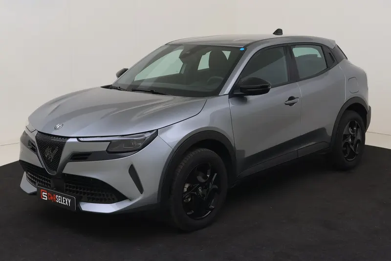 Alfa Romeo Junior (2025)
