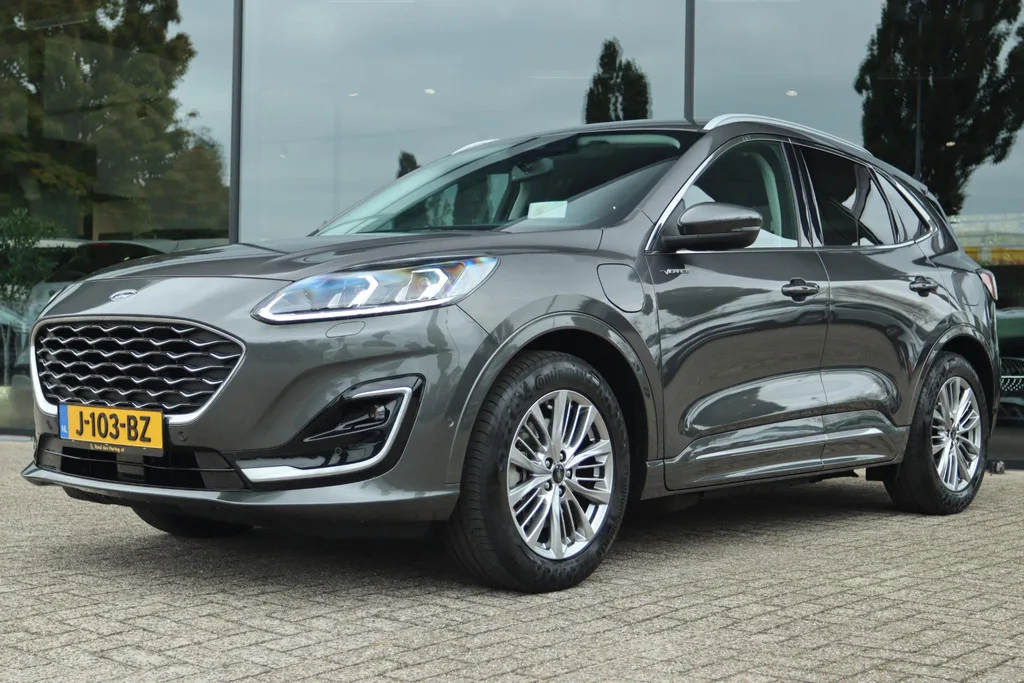Ford Kuga (2020) — foto 1