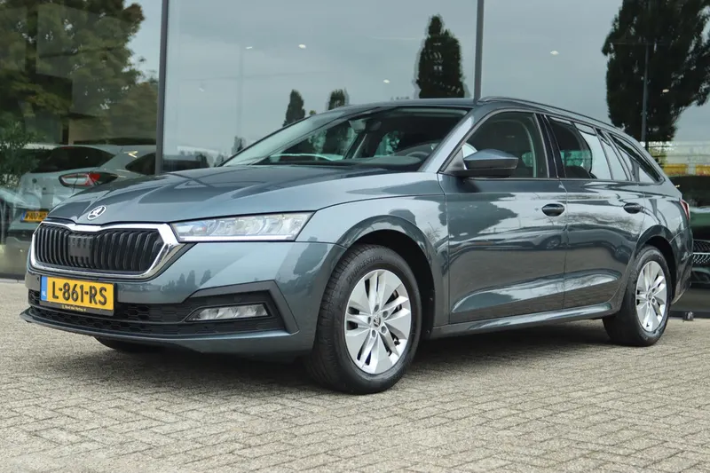 Škoda Octavia (2021)