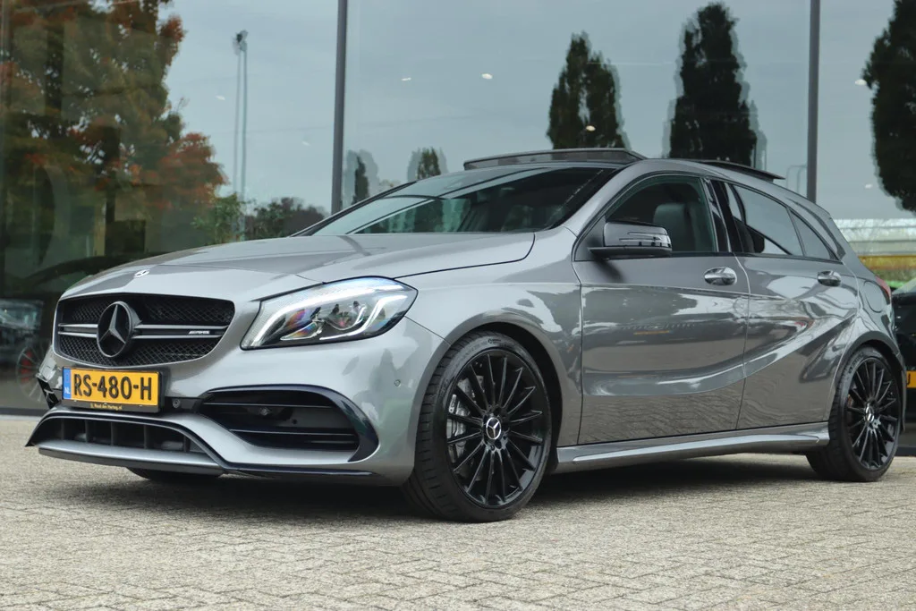 Mercedes-Benz A-Klasse (2017) — foto 1