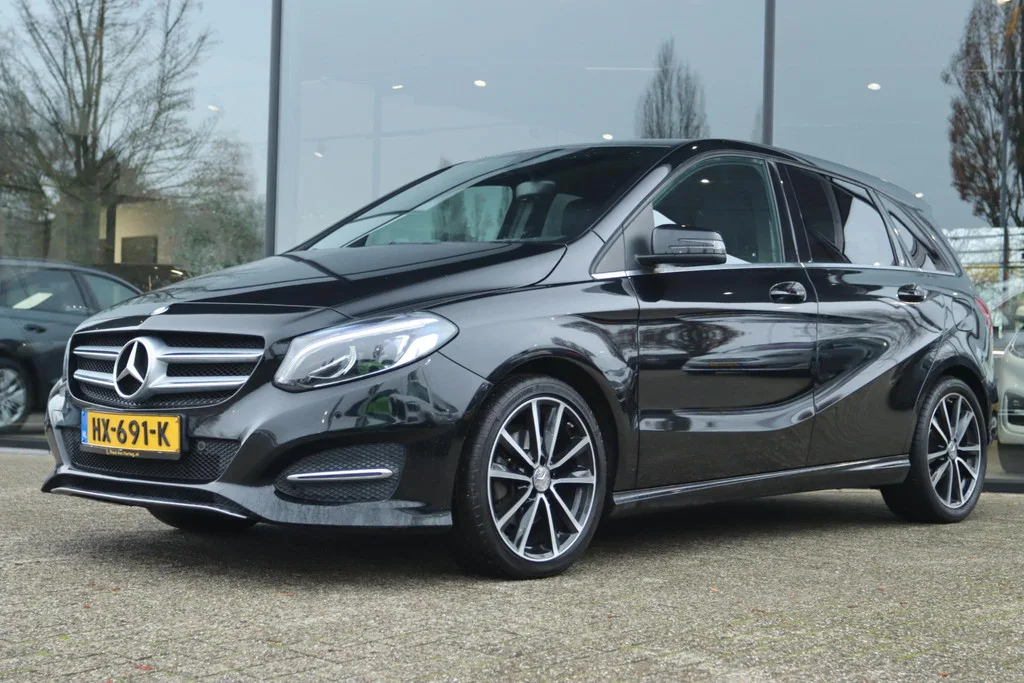 Mercedes-Benz B-Klasse (2016) — foto 1