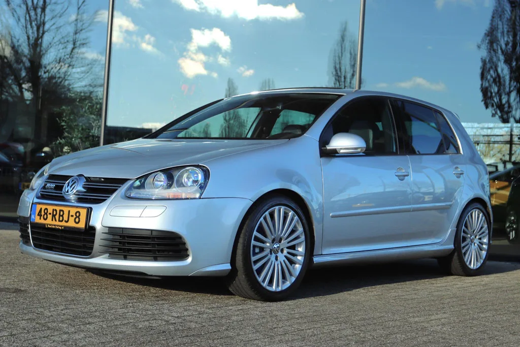 Volkswagen Golf (2006) — foto 1