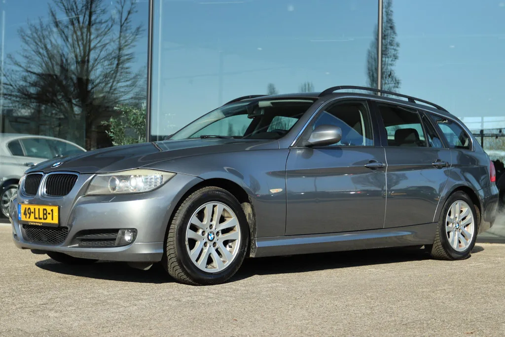 BMW 3-Serie (2010) — foto 1