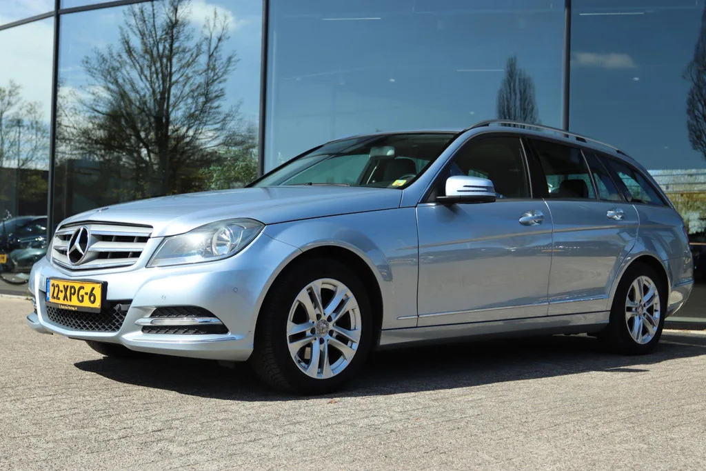 Mercedes-Benz C-Klasse (2012) — foto 1