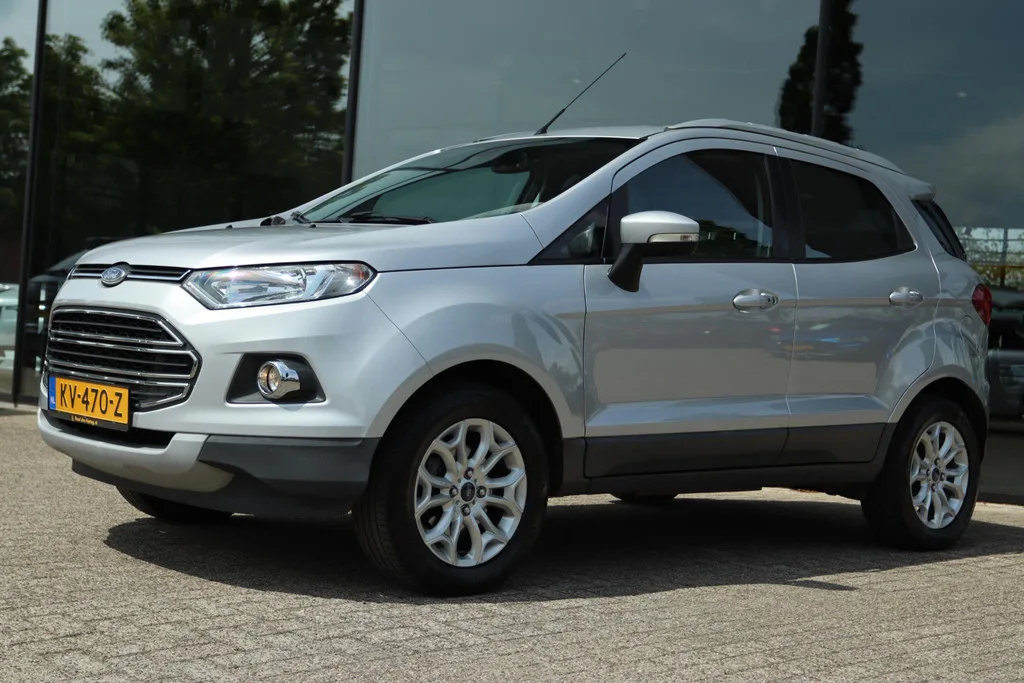 Ford EcoSport (2016) — foto 1