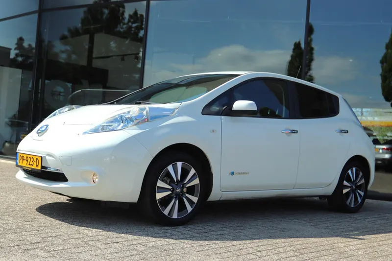 Nissan Leaf (2017)