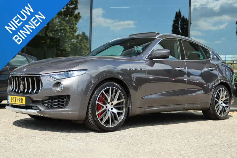 Maserati Levante (2017)