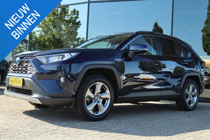 Toyota RAV4 (2022)