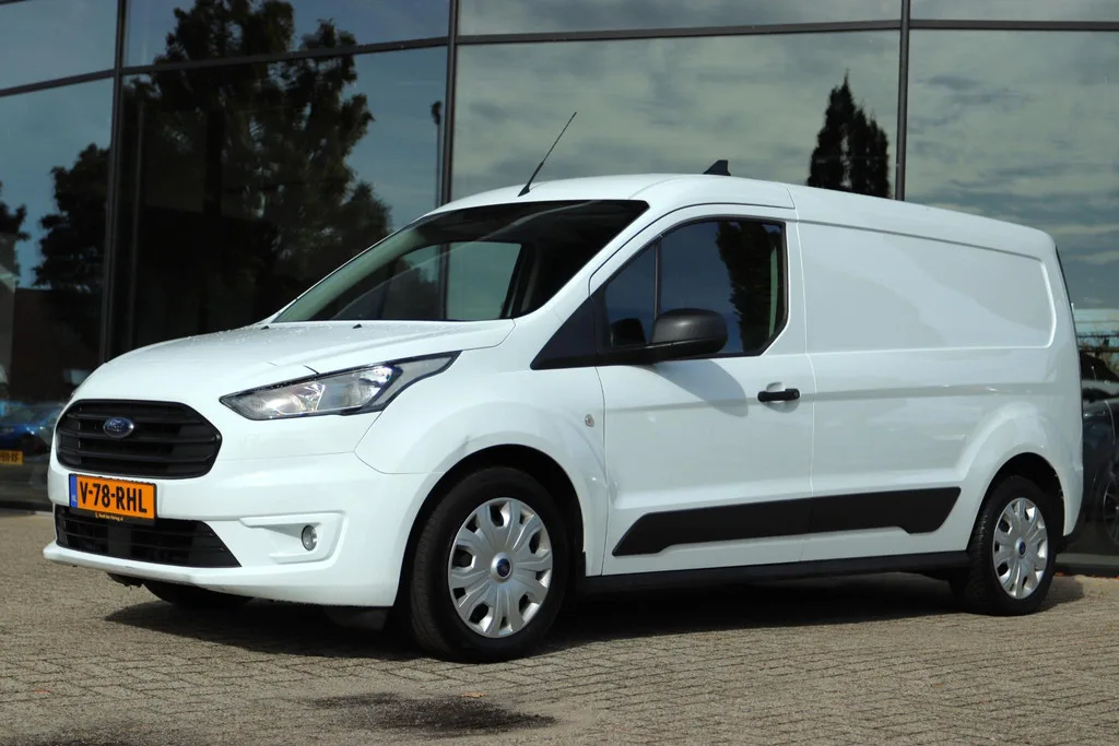 Ford Transit Connect (2024) — foto 1