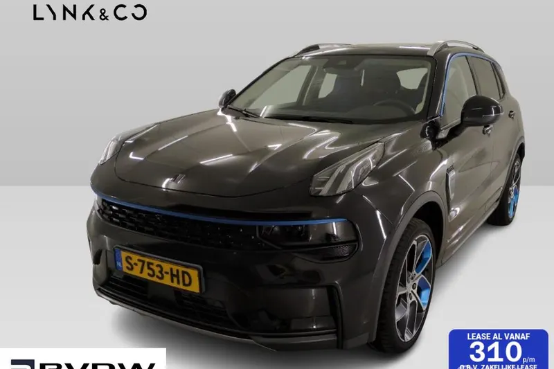 Lynk & Co 01 (2023)