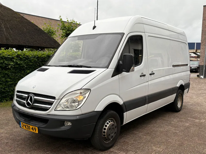 Mercedes-Benz Sprinter (2012) — foto 1