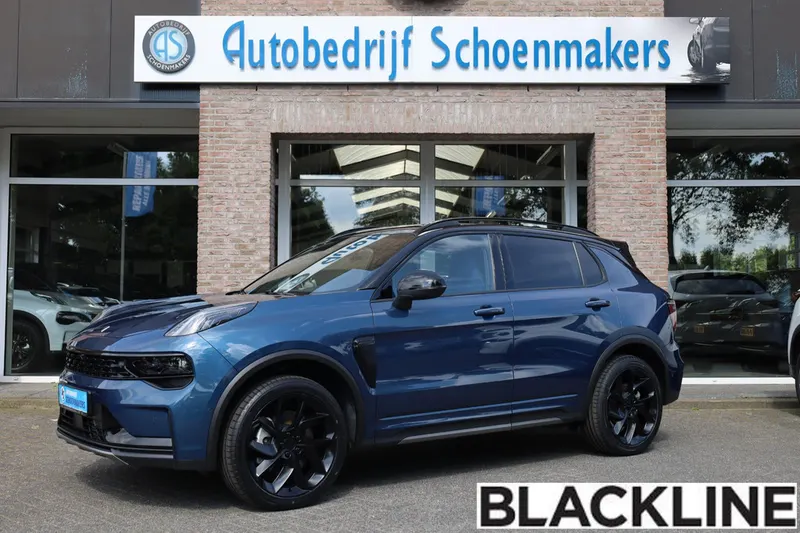 Lynk & Co 01 (2025)