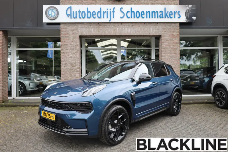 Lynk & Co 01 (2023)