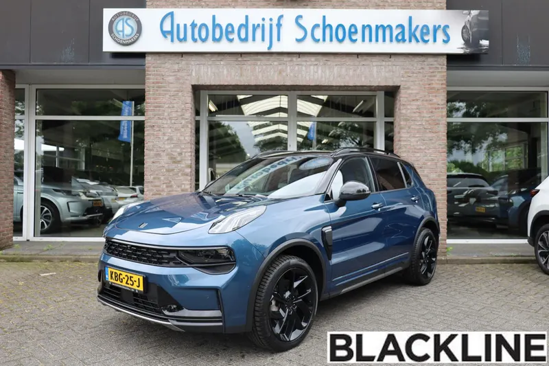 Lynk & Co 01 (2023)