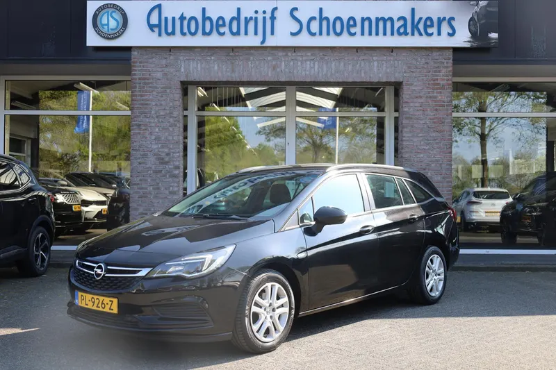 Opel Astra (2017)