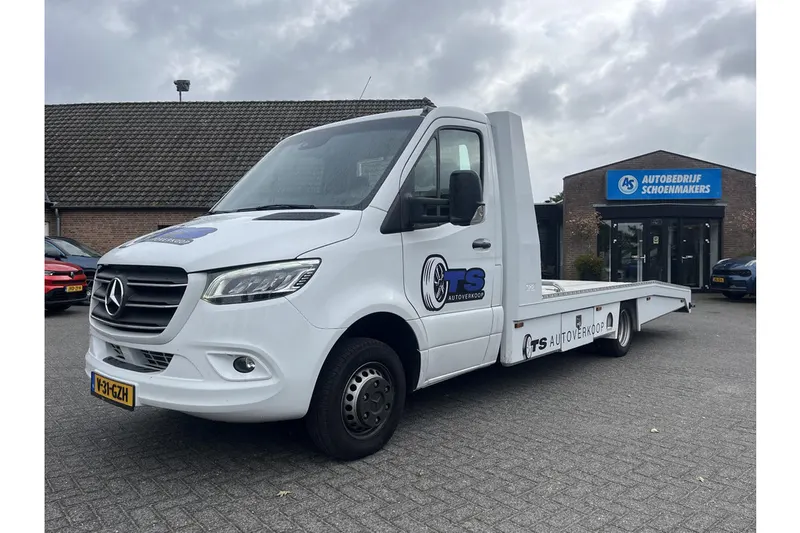 Mercedes-Benz Sprinter (2024)