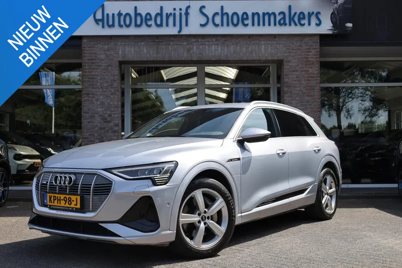 Audi e-tron (2022)