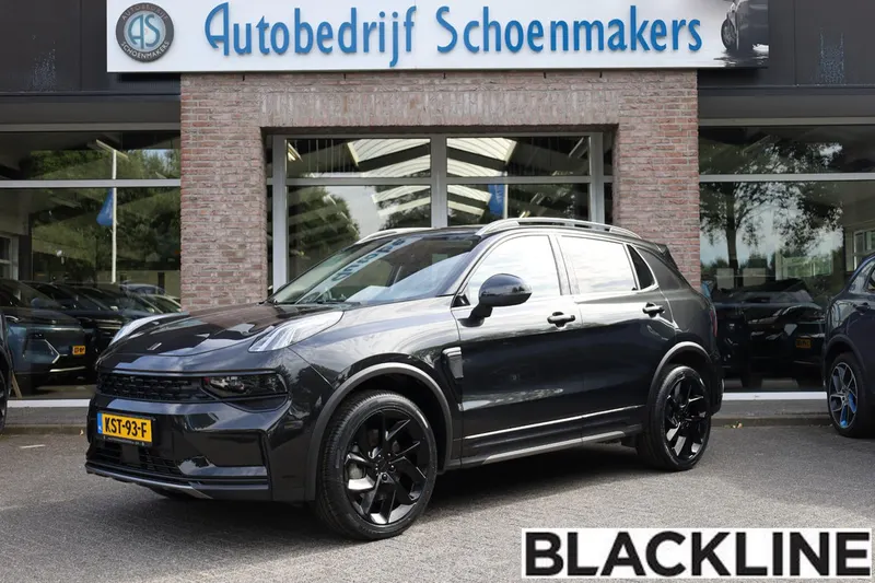 Lynk & Co 01 (2023)