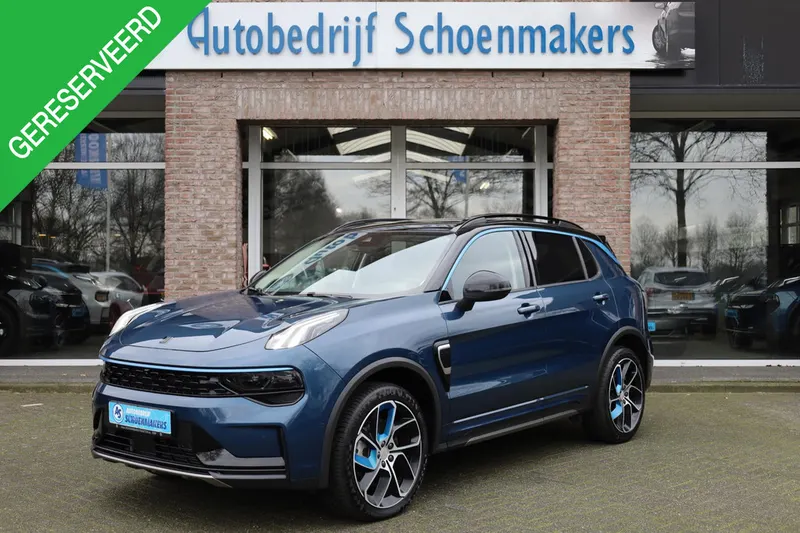 Lynk & Co 01 (2022)