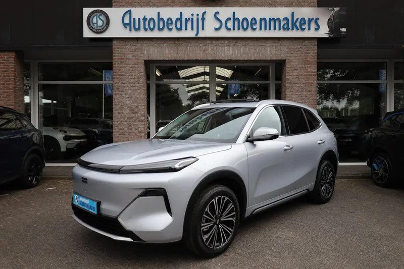 Geely Starray EM-i (2026)