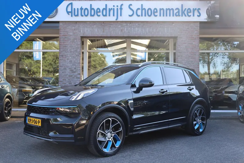 Lynk & Co 01 (2024)