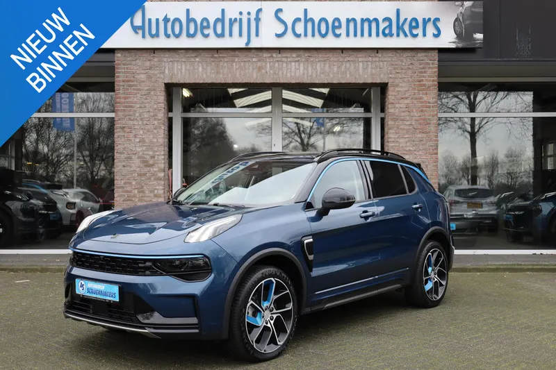 Lynk & Co 01 (2023)