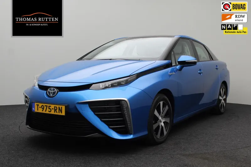 Toyota Mirai 1 (2022)