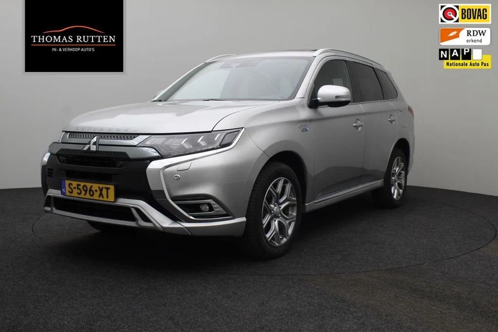 Mitsubishi Outlander (2019) — foto 1