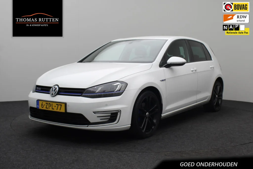 Volkswagen Golf (2015) — foto 1