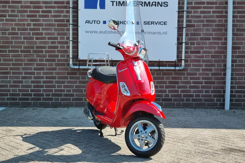 Piaggio S (2012)
