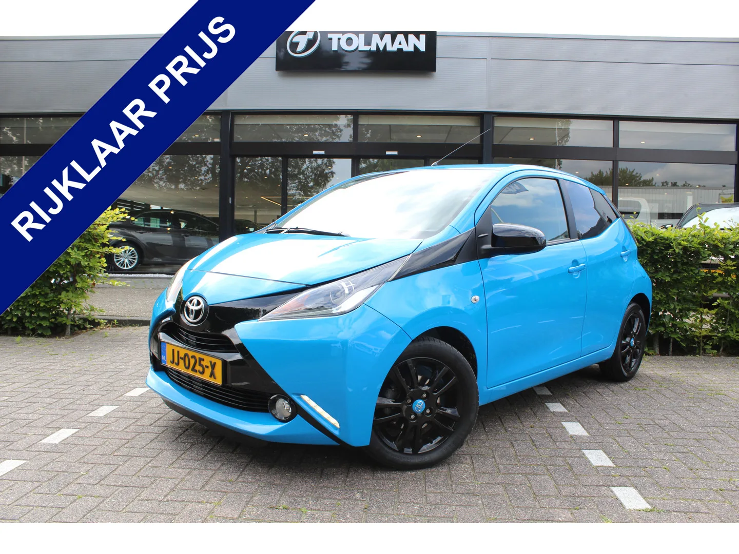 Toyota Aygo (2016) — foto 1