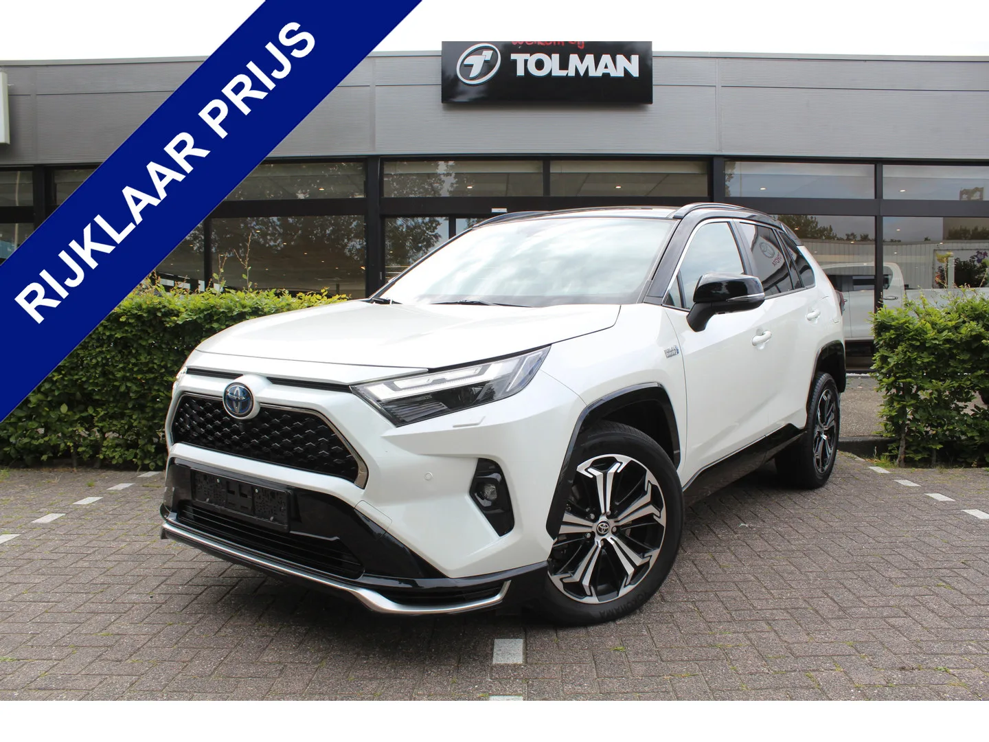 Toyota RAV4 (2022) — foto 1