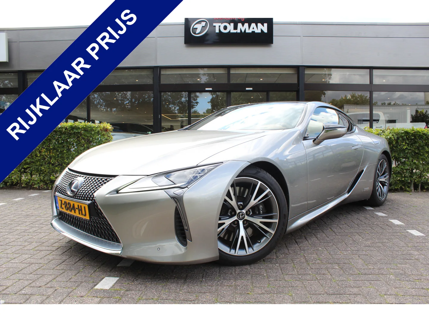 Lexus LC (2018) — foto 1
