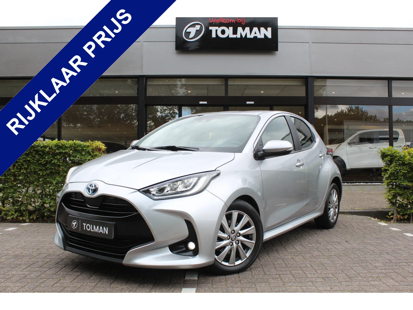 Toyota Yaris (2023) — foto 1