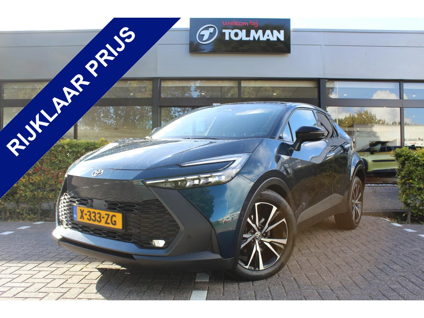 Toyota C-HR (2024) — foto 1