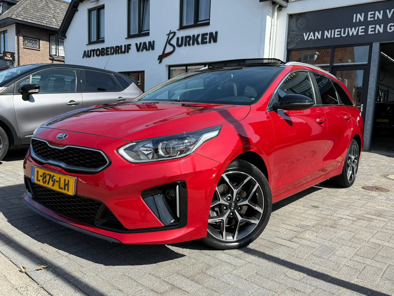 Kia Ceed Sportswagon (2021) — foto 1