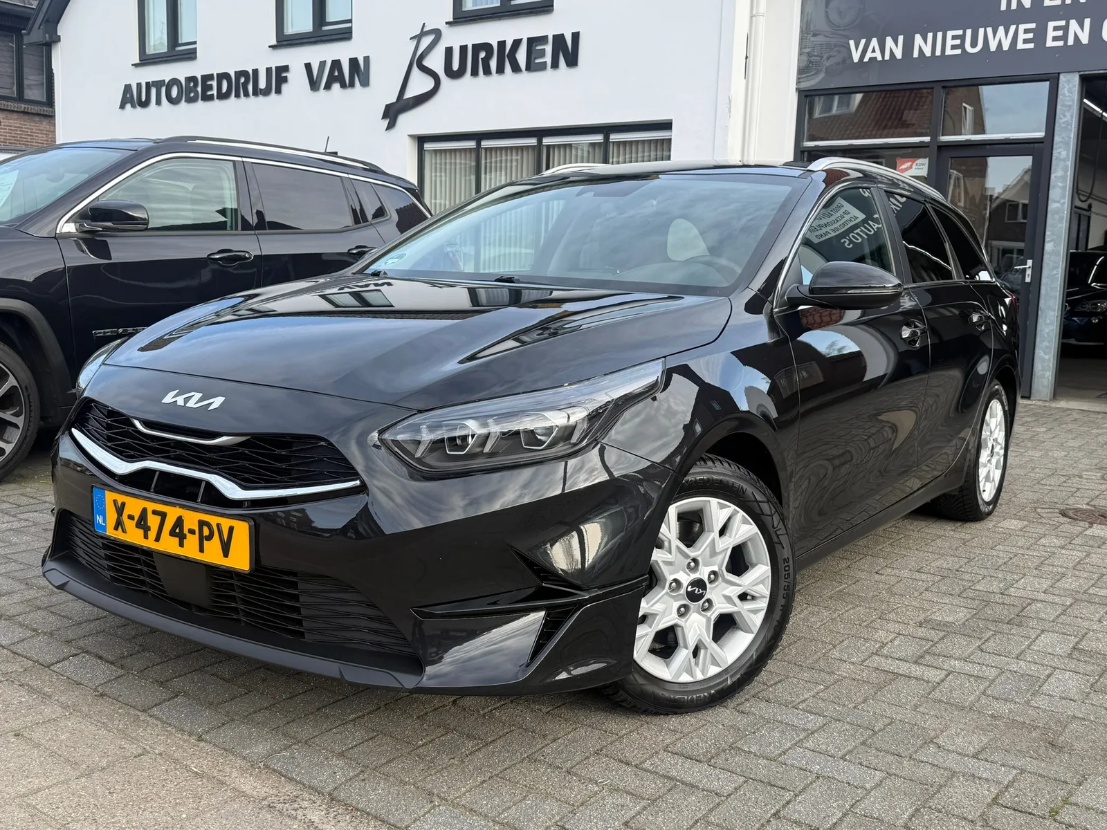 Kia Ceed Sportswagon (2024) — foto 1