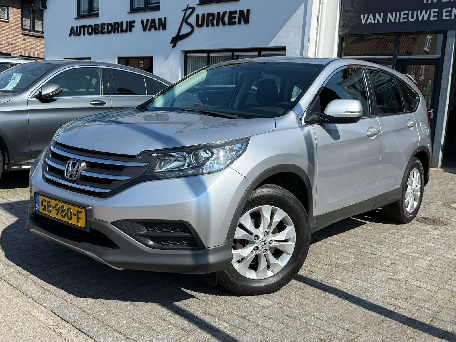 Honda CR-V (2015) — foto 1