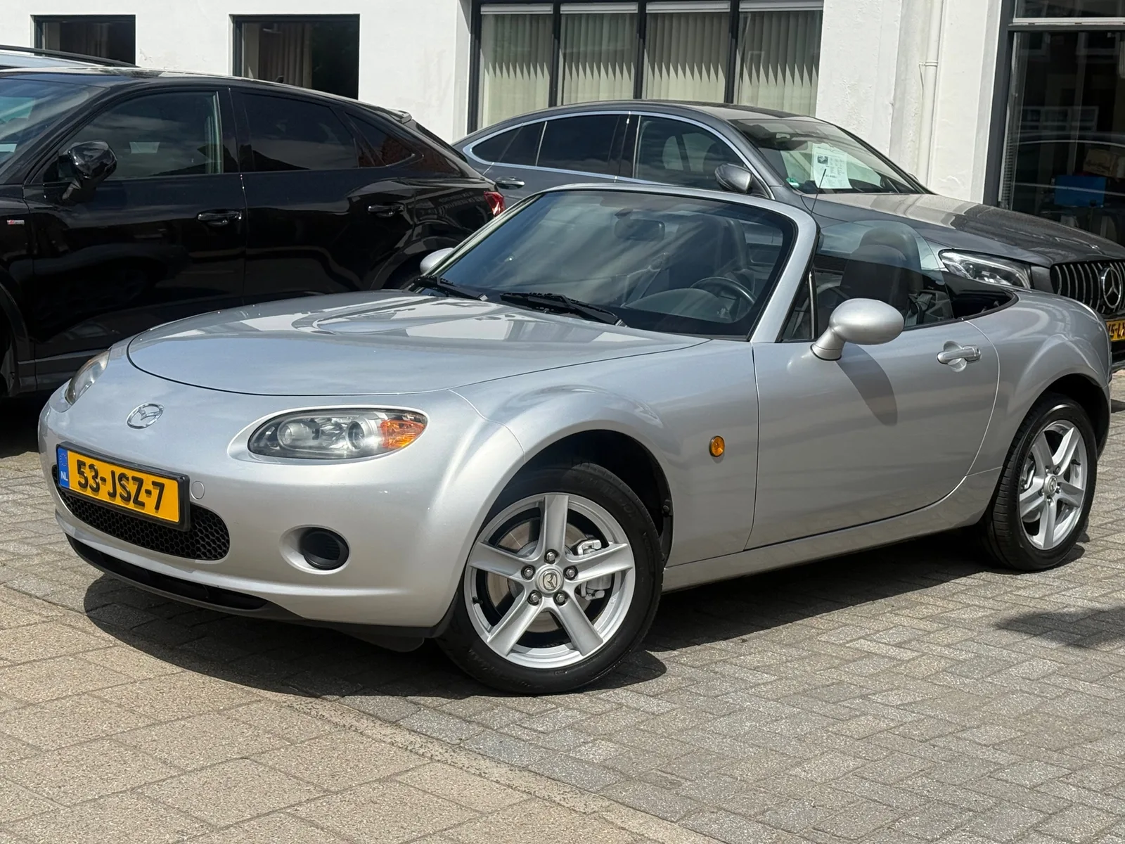 Mazda MX-5 (2009) — foto 1
