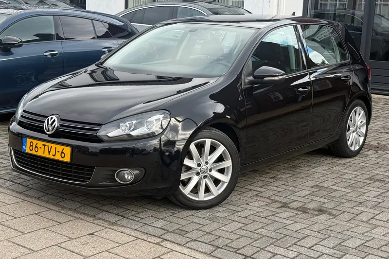 Volkswagen Golf (2012)
