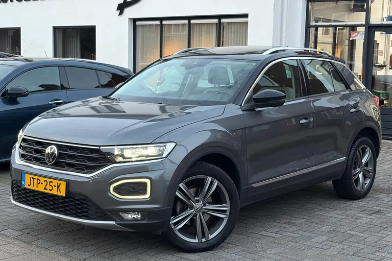 Volkswagen T-Roc (2020)