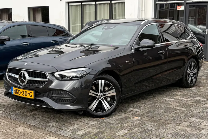 Mercedes-Benz C-Klasse (2025)