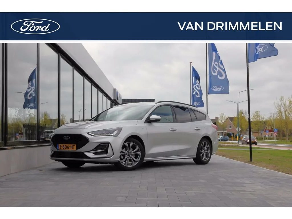 Ford Focus (2023) — foto 1