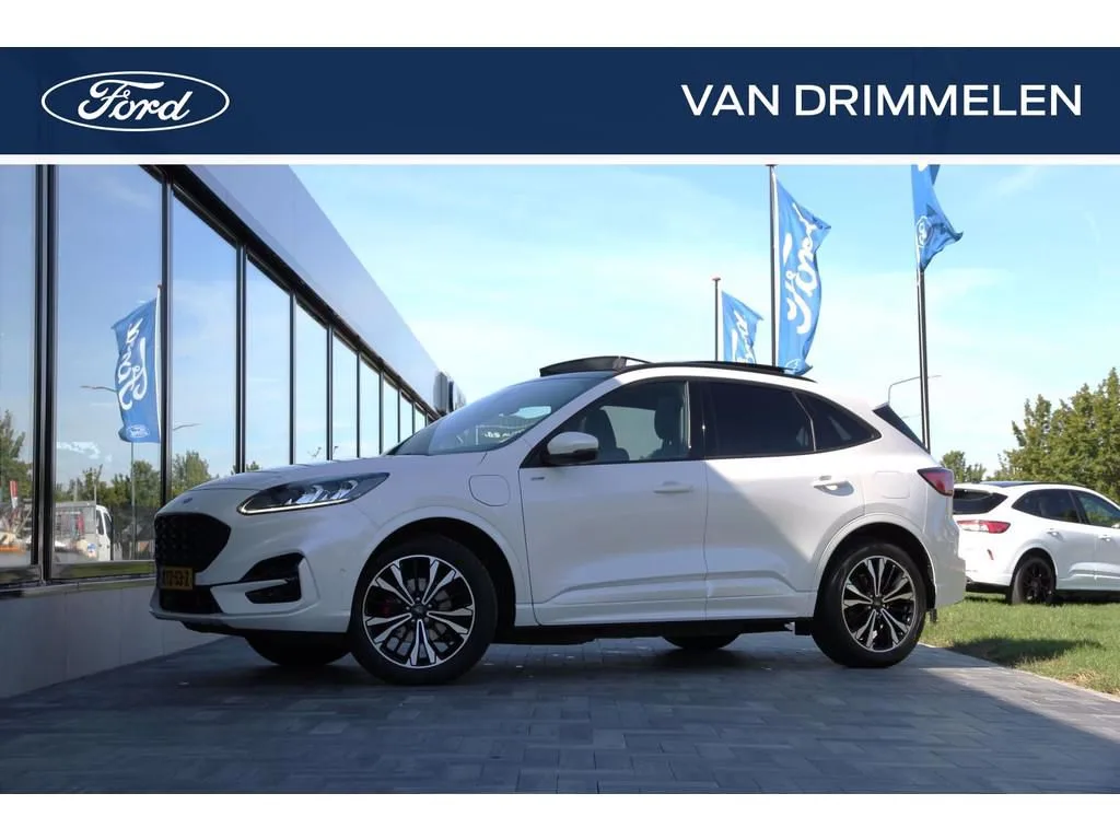 Ford Kuga (2022) — foto 1