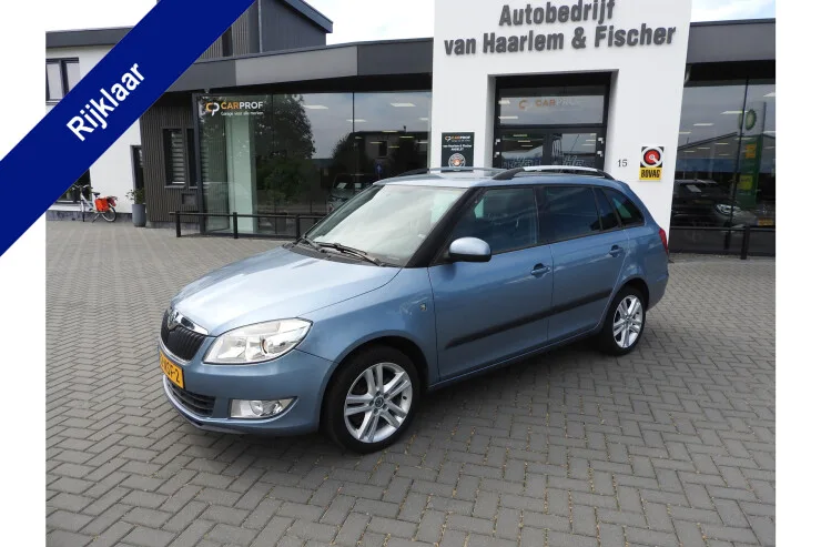 Škoda Fabia (2010) — foto 1